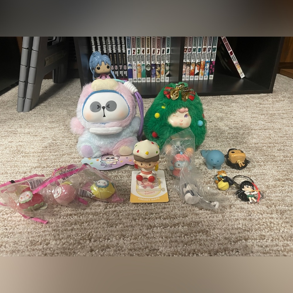 Figure Collection: Sanrio, Molinta, Naruto, Smiski, Inuyasha, etc.